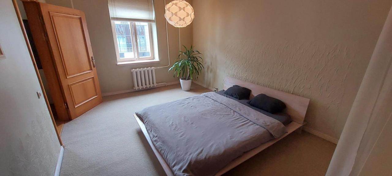 Apartment Perfectly 5 Min To Old Town & Art Noveau.