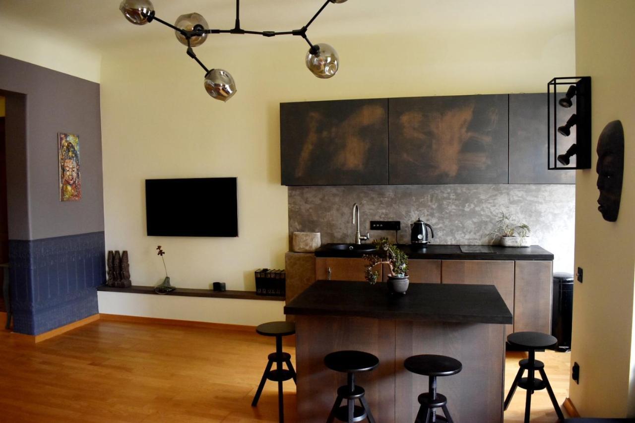 Perfectly 5 Min To Old Town & Art Noveau. Apartment Riga